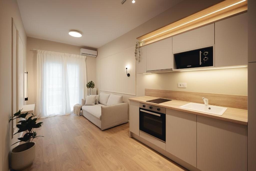 Harmonia Minimal Apartments Thessaloniki Buitenkant foto