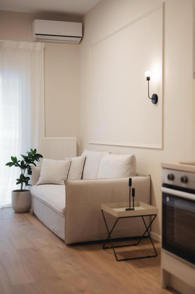 Harmonia Minimal Apartments Thessaloniki Buitenkant foto