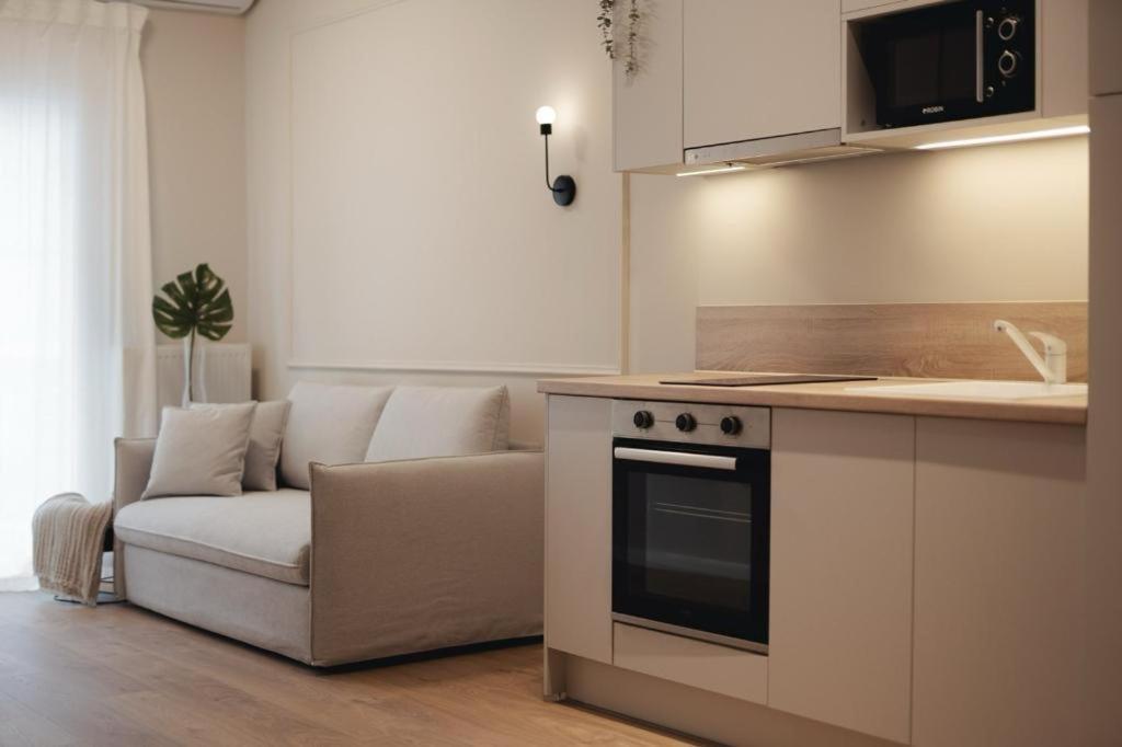 Harmonia Minimal Apartments Thessaloniki Buitenkant foto