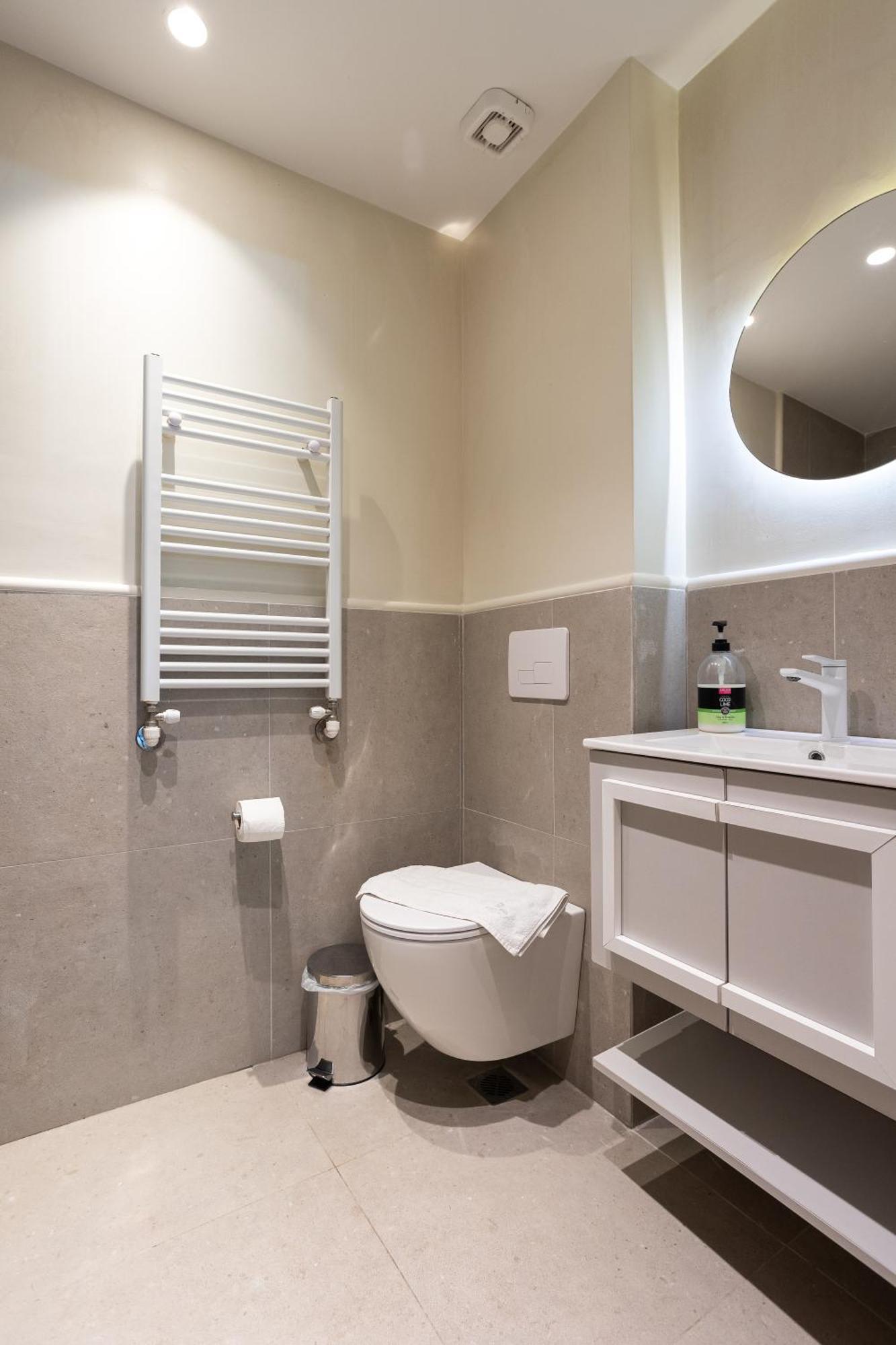 Harmonia Minimal Apartments Thessaloniki Buitenkant foto
